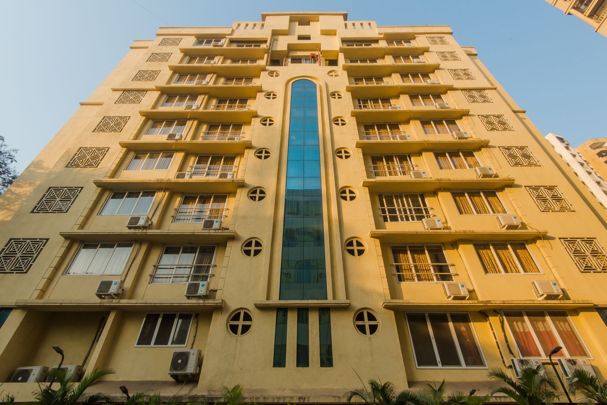 Oyo 11441 Hotel Blue Bells Residency Мумбай Екстериор снимка